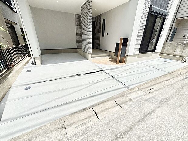 【駐車場】生活に欠かせない駐車スペース。