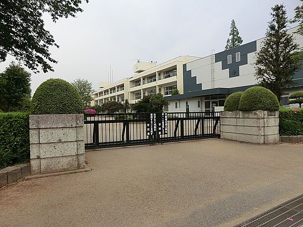 流山市立南部中学校（約896m・徒歩12分）