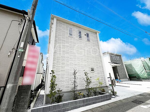 【現地外観写真】溢れる陽光でご家族の笑顔も輝く
