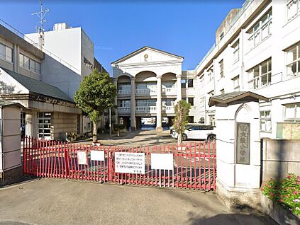 越谷市立大袋小学校 600m