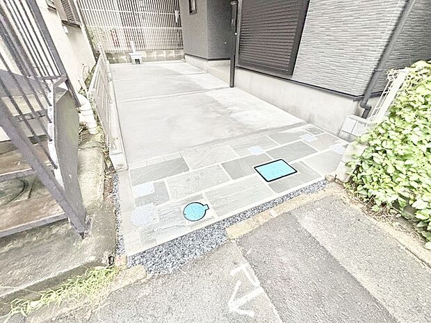 【駐車場】生活に欠かせない駐車スペース。