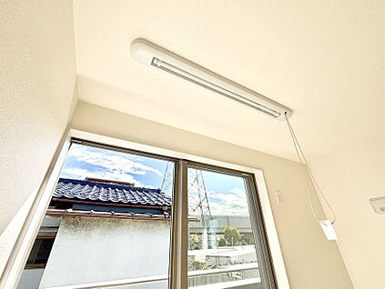 その他設備(室内物干し)