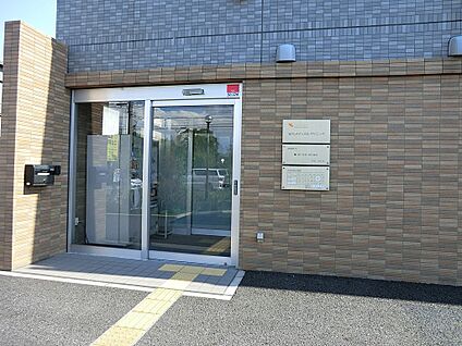 安行メディカルクリニック 1000m