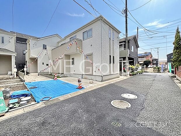 【前面道路含む現地写真】堂々完成!! ここから始まる新生活を応援いたします!