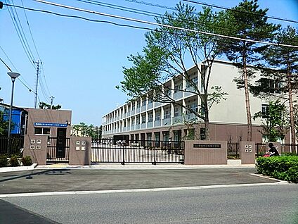 草加市立松原小学校 1500m