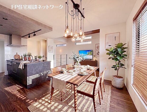 本画像の家具等はCGイメージで販売価格に含まれず、付帯しません。照明、ブラインド設置工事は有償です。