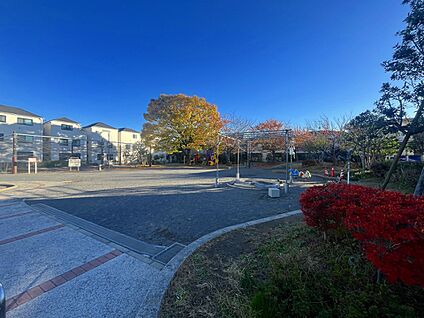 井田杉山町北公園 400m
