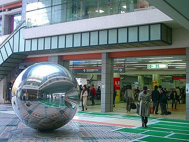 日吉駅(約1,900m・徒歩24分)