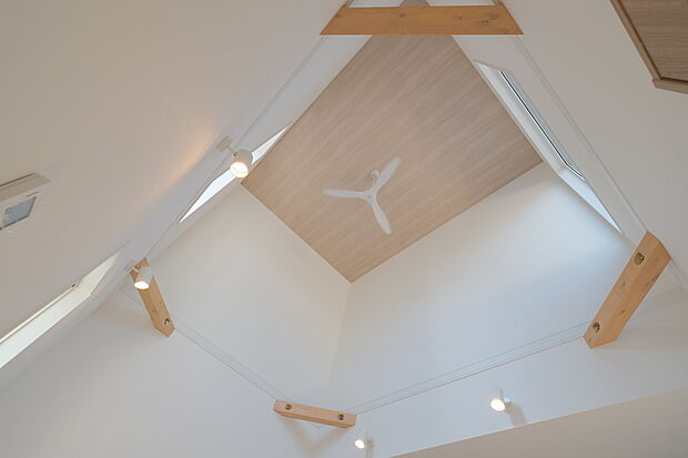 リビングの吹き抜け♪