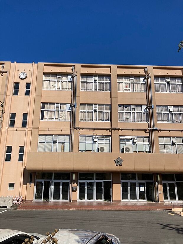 老上中学校（約760m）