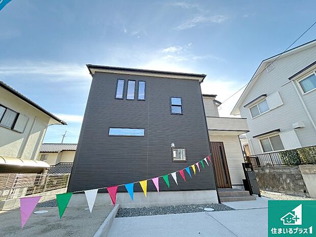 安心の10年保証!外観を美しく保ち、雨水で汚れを落とします!気になることがありましたら、お気軽にお問い合わせください!