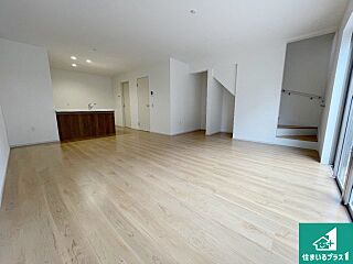 JR東海道・山陽本線「草津」駅 上笠四丁目からバス乗車12分 徒歩2分 その他