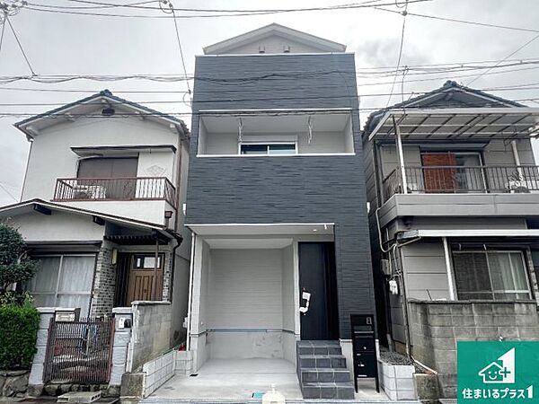 安心の10年保証！外観を美しく保ち、雨水で汚れを落とします！気になることがありましたら、お気軽にお問い合わせください！