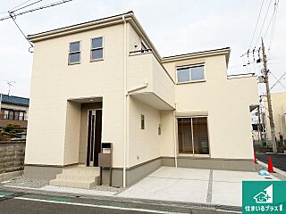 松原市南新町　新築一戸建て 外観