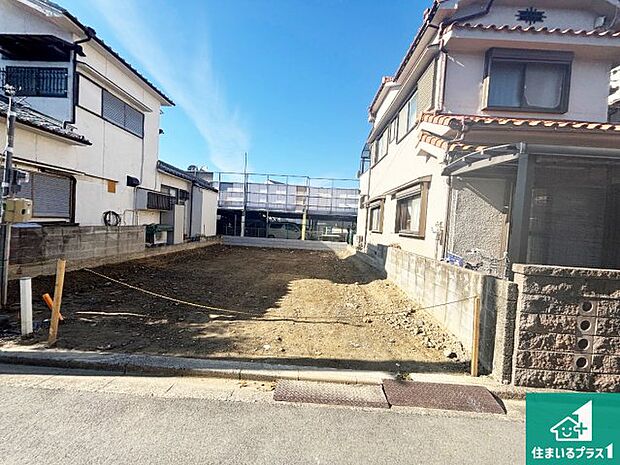 現在建築中!落ち着いた街並みで新生活を始めることが出来そう!周辺の物件も併せてご紹介させて頂きます!
