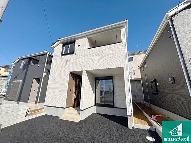 安心の10年保証！外観を美しく保ち、雨水で汚れを落とします！気になることがありましたら、お気軽にお問い合わせください！