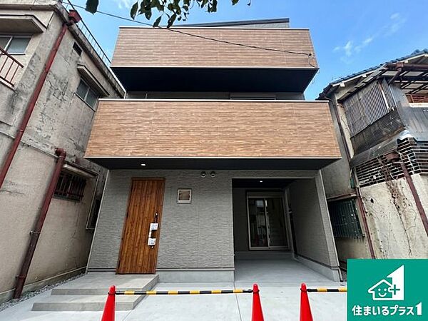 安心の10年保証！外観を美しく保ち、雨水で汚れを落とします！気になることがありましたら、お気軽にお問い合わせください！