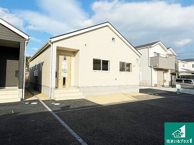 安心の10年保証！外観を美しく保ち、雨水で汚れを落とします！気になることがありましたら、お気軽にお問い合わせください！