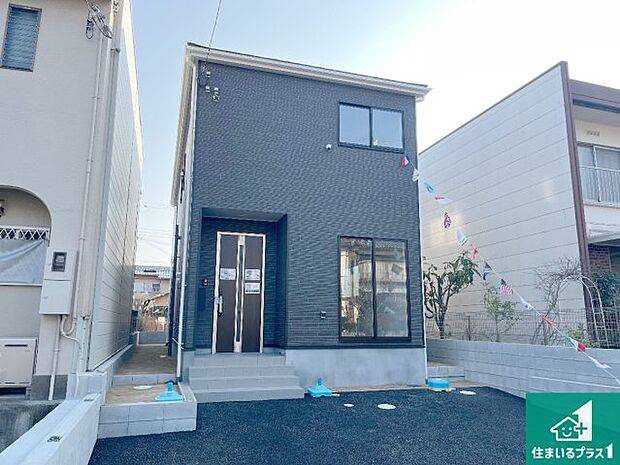 安心の10年保証!外観を美しく保ち、雨水で汚れを落とします!気になることがありましたら、お気軽にお問い合わせください!