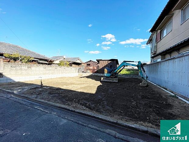 現在はこんな感じです。完成までが待ち遠しいですね。