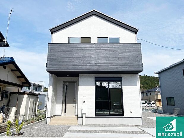 安心の10年保証！外観を美しく保ち、雨水で汚れを落とします！気になることがありましたら、お気軽にお問い合わせください！