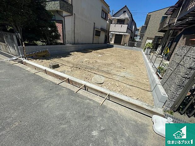 現在建築中！落ち着いた街並みで新生活を始めることが出来そう！周辺の物件も併せてご紹介させて頂きます！