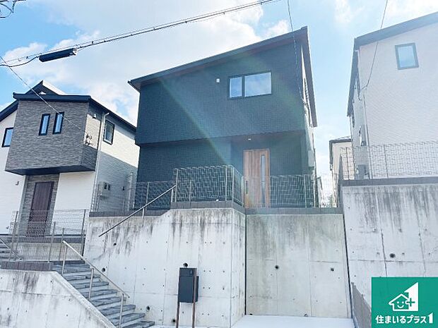 安心の10年保証!外観を美しく保ち、雨水で汚れを落とします!気になることがありましたら、お気軽にお問い合わせください!
