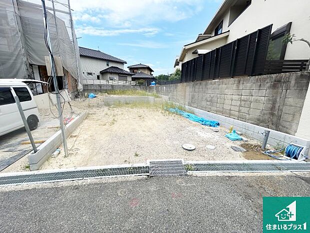 現在建築中！落ち着いた街並みで新生活を始めることが出来そう！周辺の物件も併せてご紹介させて頂きます！
