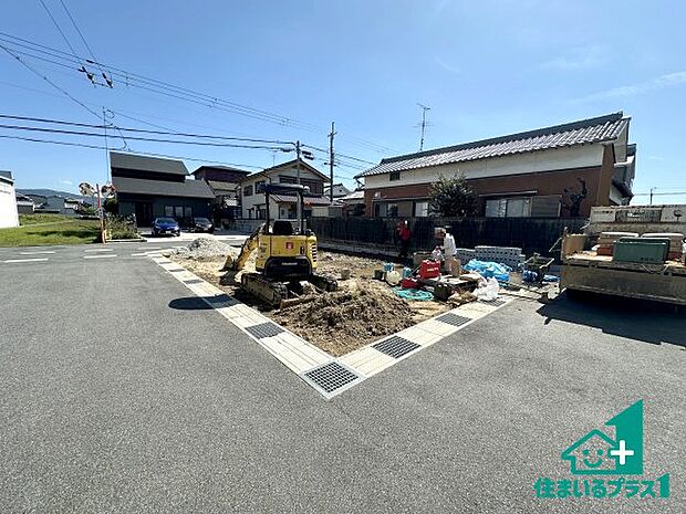 現在はこんな感じです。完成までが待ち遠しいですね。