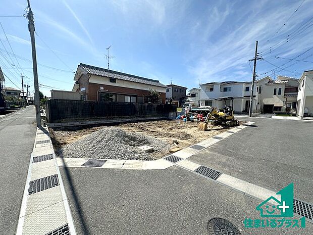 駅やスーパー、小学校・中学校等日常生活に欠かせない情報や道のりもご紹介いたしますのでお気軽にご相談ください。