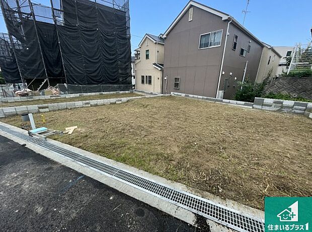 現在はこんな感じです。完成までが待ち遠しいですね。