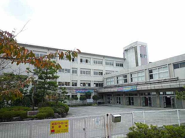 神戸市立神陵台中学校