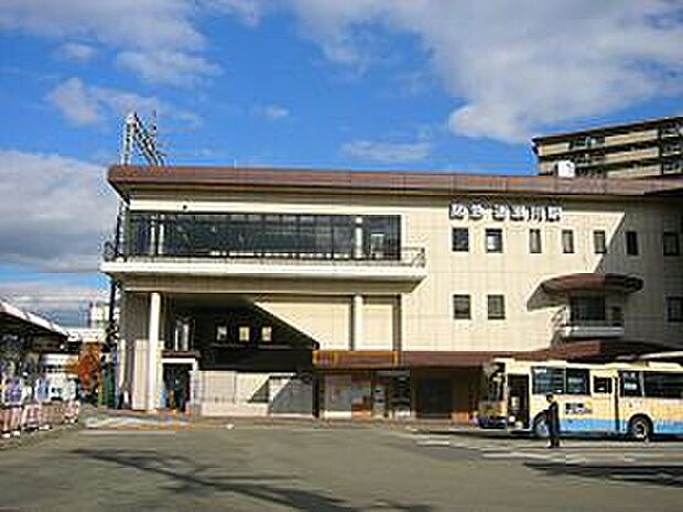 阪急電鉄今津線「逆瀬川」駅（約2,000m）