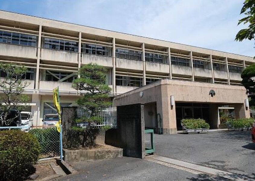 【学校】橿原市立畝傍中学校