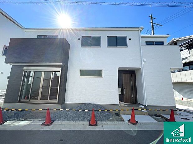 【外観】安心の10年保証！外観を美しく保ち、雨水で汚れを落とします！気になることがありましたら、お気軽にお問い合わせください！