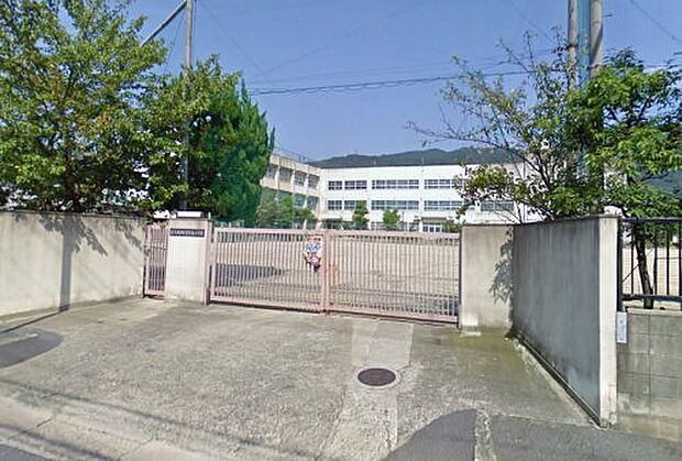 東大阪市立孔舎衙小学校