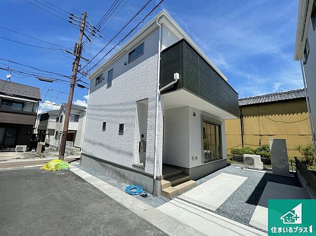 【外観】安心の10年保証!外観を美しく保ち、雨水で汚れを落とします!気になることがありましたら、お気軽にお問い合わせください!