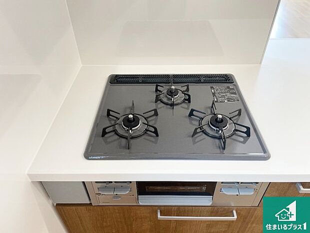 【コンロ】ダブル高火力Siセンサー付きコンロ!3口あるので、まとめて料理をする時も大活躍!