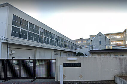 堺市立久世小学校 徒歩1631m