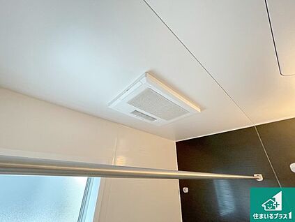 浴室暖房乾燥機