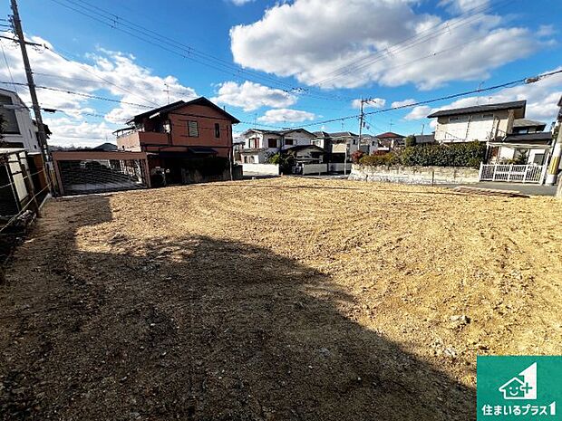 【外観】現在建築中!落ち着いた街並みで新生活を始めることが出来そう!周辺の物件も併せてご紹介させて頂きます!