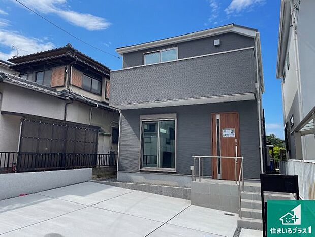 【外観】お客様に長く安心して住んでいだだける事にこだわった家づくり！住んでからのアフターサービスにもしっかりと取り組んでいます！