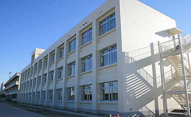 栗東市立栗東西中学校