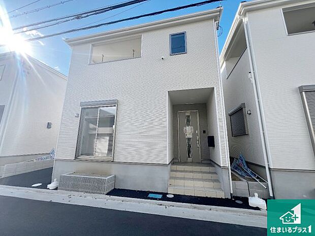 【外観】安心の10年保証!外観を美しく保ち、雨水で汚れを落とします!気になることがありましたら、お気軽にお問い合わせください!