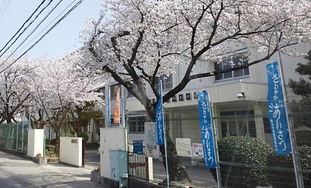 藤井寺市立道明寺中学校