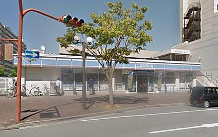 ローソン 三田フラワータウン駅前店 徒歩879m