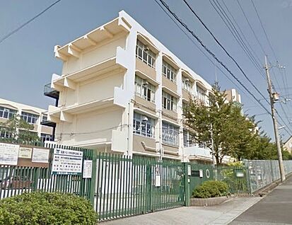 神戸市立筑紫が丘小学校 徒歩650m