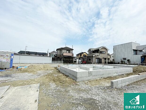 【外観】ご案内の際は現地集合はもちろん、ご自宅の送迎や最寄りの駅迄のお迎え等お気軽にご相談ください。