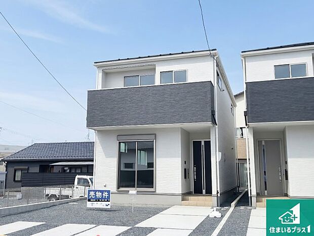 【外観】安心の10年保証！外観を美しく保ち、雨水で汚れを落とします！気になることがありましたら、お気軽にお問い合わせください！