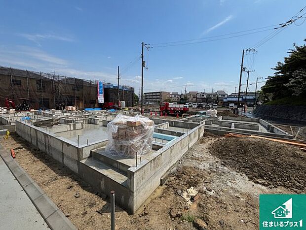 【外観】現在建築中!落ち着いた街並みで新生活を始めることが出来そう!周辺の物件も併せてご紹介させて頂きます!